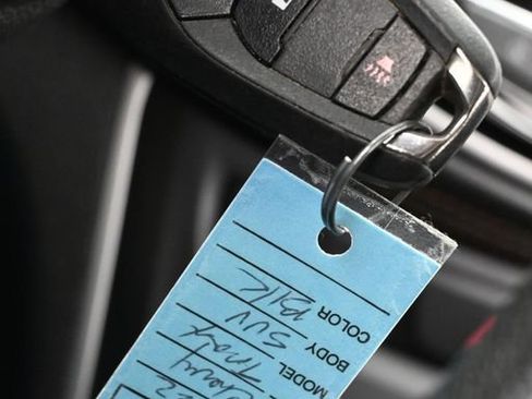 Used 2022 Chevrolet Trax LS w/ Tint and Cruise Package AWD/4WD image 25
