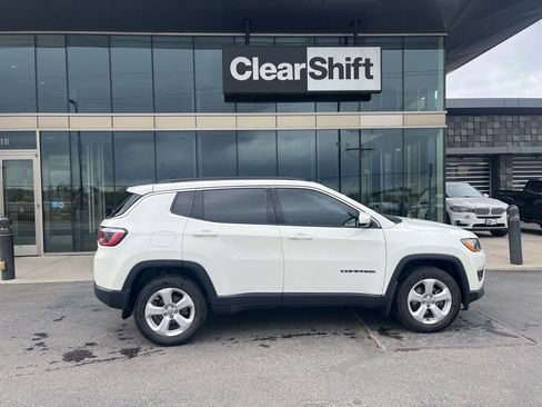 Used 2019 Jeep Compass Latitude w/ Cold Weather Group image 7