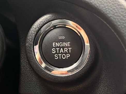 Used 2022 Subaru Forester Touring image 20