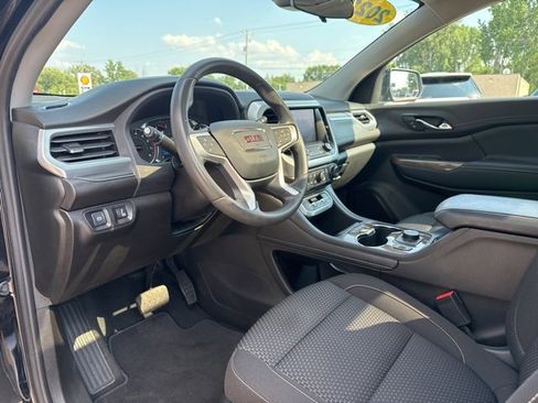 Used 2022 GMC Acadia SLE w/ Driver Convenience Package image 24