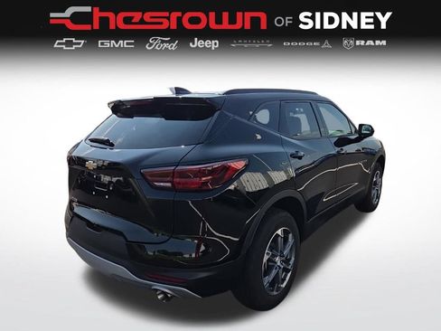 Used 2024 Chevrolet Blazer LT w/ Convenience Package FWD image 5