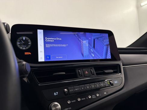 Certified 2025 Lexus ES 350 w/ Technology Package FWD image 24