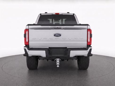 Used 2023 Ford F250 XLT w/ Black Appearance Package AWD/4WD image 7