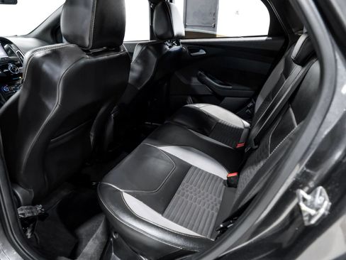 Used 2015 Ford Focus ST w/ Equipment Group 401A image 47