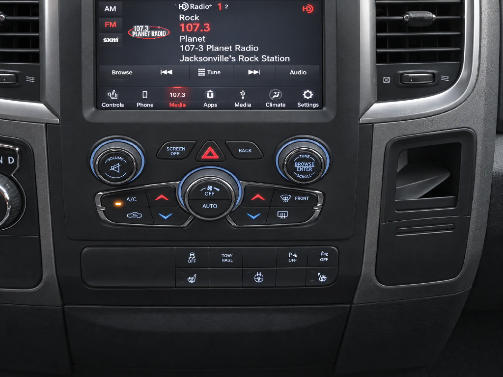 Used 2019 RAM 1500 Big Horn RWD image 9