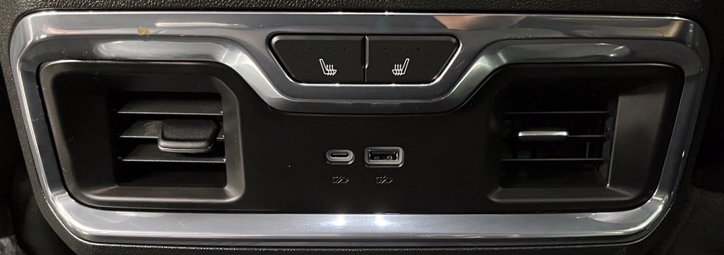 Used 2024 Chevrolet Silverado 2500 High Country w/ Technology Package AWD/4WD image 48
