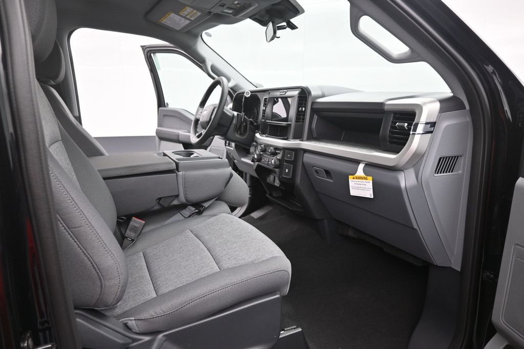 New 2027 Ford F250 XL w/ Tremor Off-Road Package AWD/4WD image 24