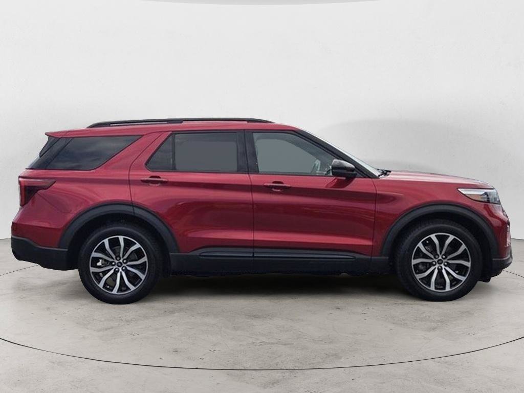 Certified 2020 Ford Explorer ST w/ Premium Technology Package AWD/4WD image 2