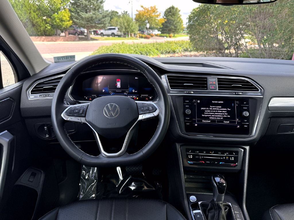 Used 2024 Volkswagen Tiguan SE AWD/4WD image 26