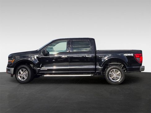 Used 2024 Ford F150 XLT w/ Mobile Office Package image 3