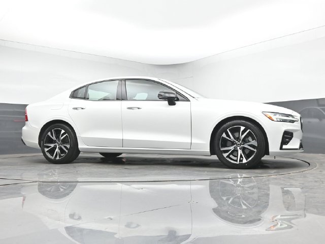 Used 2023 Volvo S60 B5 Core w/ Climate Package AWD/4WD image 33