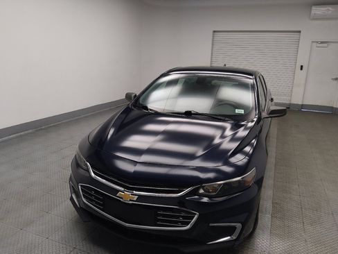 Used 2017 Chevrolet Malibu LS FWD image 15