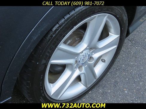 Used 2011 Mercedes-Benz C 300 4MATIC Sedan image 21