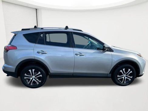 Used 2018 Toyota RAV4 LE w/ All Weather Liner Package AWD/4WD image 4