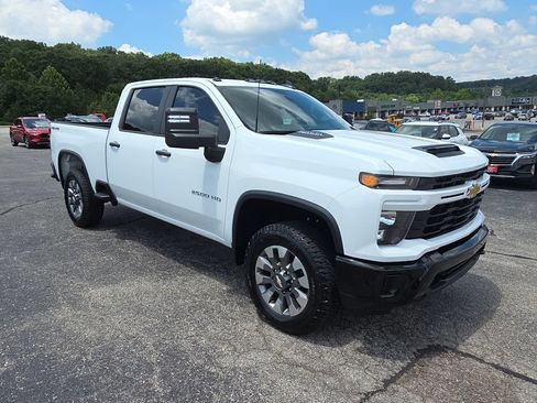 New 2026 Chevrolet Silverado 2500 Custom w/ Custom Convenience Package AWD/4WD image 2