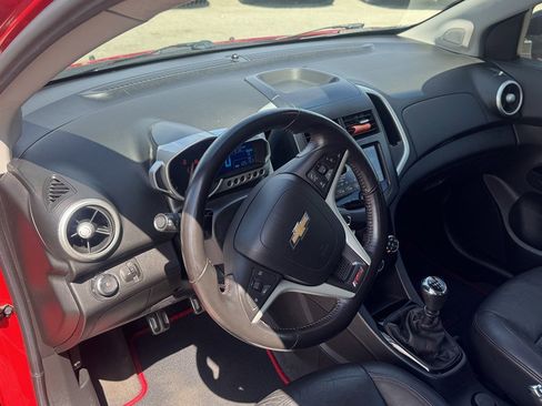 Used 2013 Chevrolet Sonic RS image 15