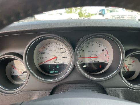 Used 2009 Dodge Challenger SRT8 w/ SRT Option Group II RWD image 12