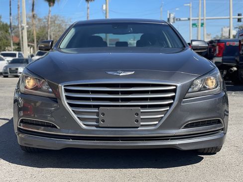 Used 2015 Hyundai Genesis 3.8 image 7