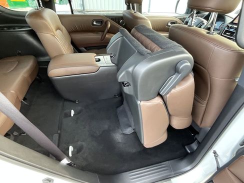 Used 2024 Nissan Armada Platinum w/ Captain's Chairs Package image 31