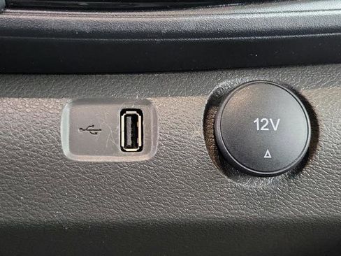 Used 2024 Ford Transit 350 XLT image 29