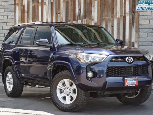 Used 2017 Toyota 4Runner SR5 Premium AWD/4WD image 9