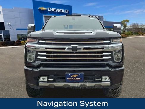 Used 2022 Chevrolet Silverado 2500 High Country image 3