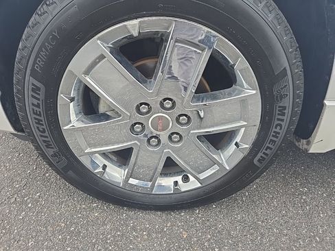 Used 2016 GMC Acadia Denali image 41