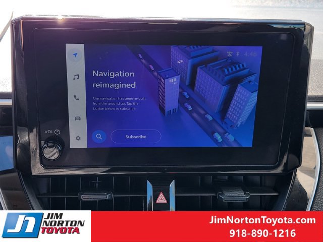 Used 2025 Toyota Corolla LE FWD image 17
