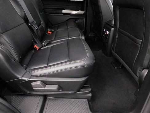 Used 2023 Ford Explorer Limited image 39