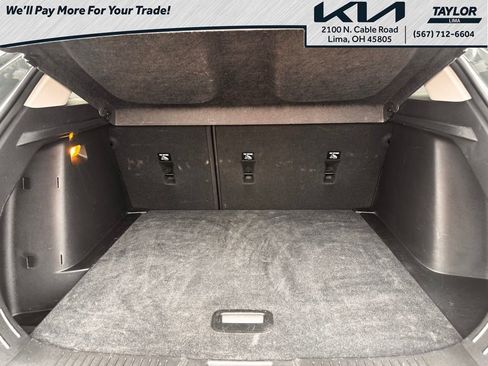 Used 2025 Chevrolet Trax LT FWD image 21