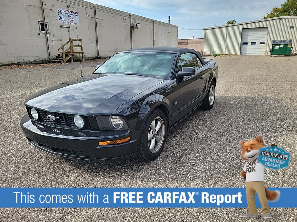 Used 2007 Ford Mustang GT Premium RWD image 2