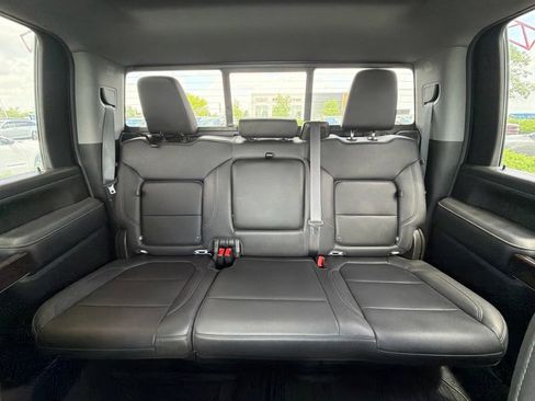 Used 2021 GMC Sierra 3500 SLT w/ SLT Premium Package AWD/4WD image 20