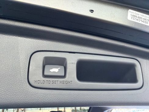 Used 2025 Honda CR-V EX-L image 23