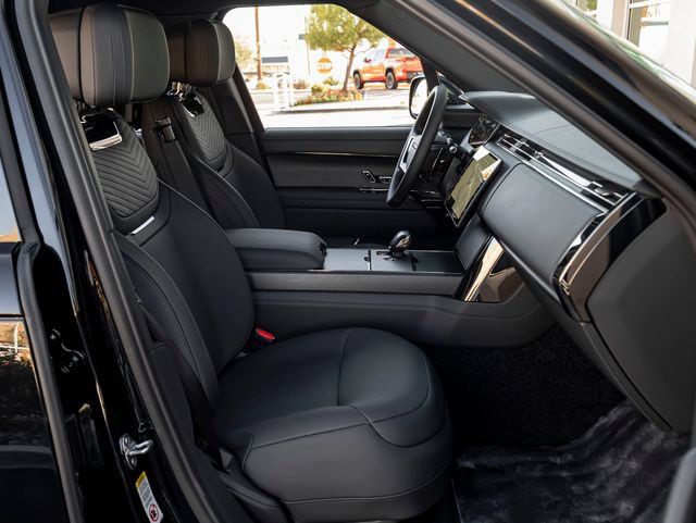 New 2026 Land Rover Range Rover Long Wheel Base SV AWD/4WD image 33