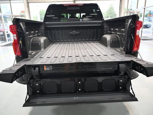 New 2026 Chevrolet Silverado 1500 RST AWD/4WD image 9