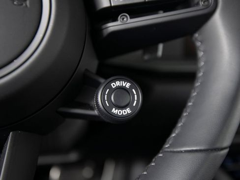 Certified 2024 Porsche 911 Carrera RWD image 32