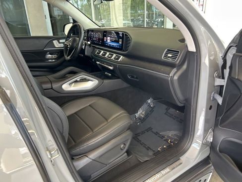 Used 2024 Mercedes-Benz GLE 350 4MATIC image 24