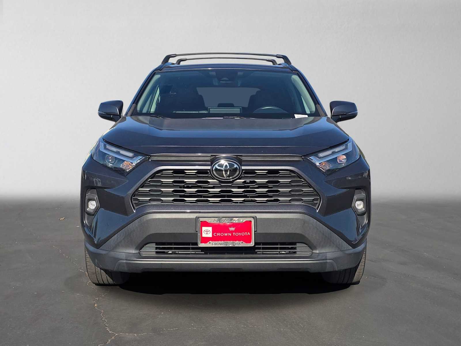 Certified 2022 Toyota RAV4 XLE Premium FWD image 5