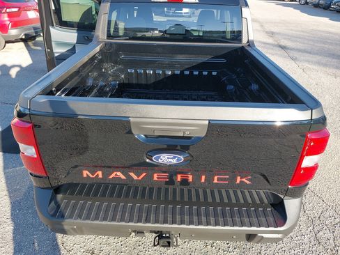 Used 2025 Ford Maverick XLT w/ Equipment Group 302A image 15