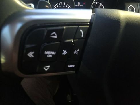 Used 2016 Land Rover Discovery Sport HSE image 17