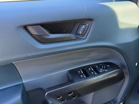 New 2025 Ford Maverick XLT w/ XLT Luxury Package image 16