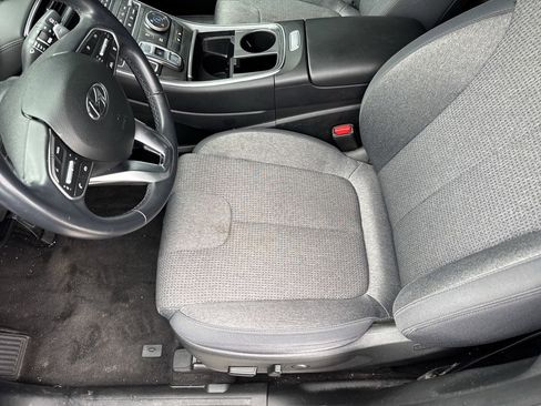 Used 2023 Hyundai Santa Fe SEL image 11