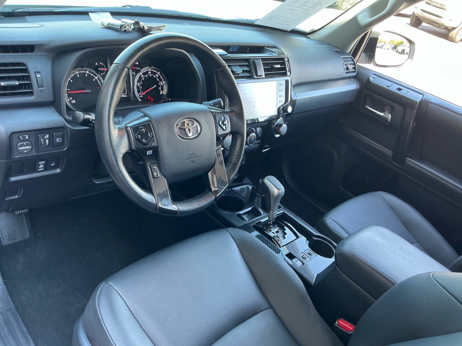 Used 2024 Toyota 4Runner TRD Off-Road Premium w/ Moonroof Package AWD/4WD image 20