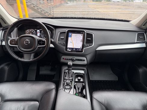 Used 2017 Volvo XC90 T6 Momentum w/ Vision Package AWD/4WD image 25