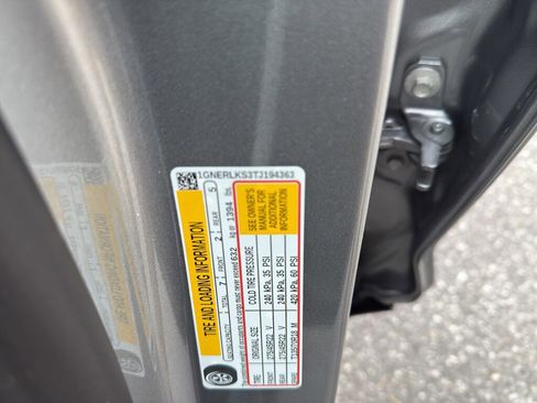 New 2026 Chevrolet Traverse RS image 24