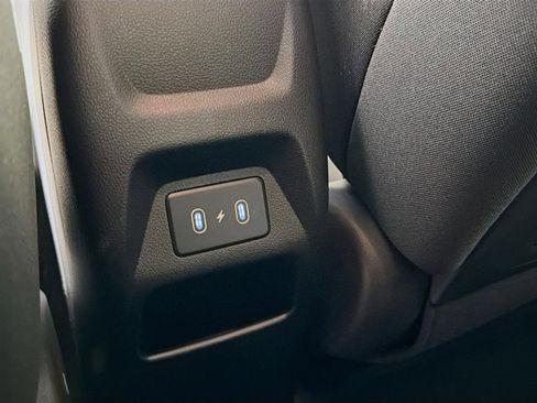 Certified 2024 Hyundai Venue SEL image 24