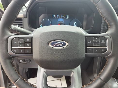 Used 2025 Ford F150 Lariat w/ Equipment Group 502A High AWD/4WD image 14