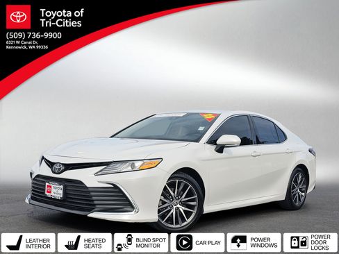 Used 2023 Toyota Camry XLE w/ Cold Weather Package image 1