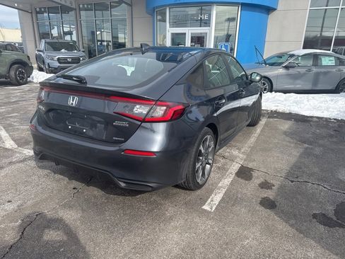 Used 2025 Honda Civic Sport Touring image 4