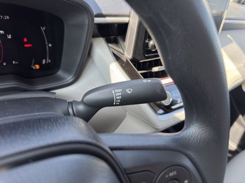 New 2026 Toyota Corolla Cross L image 27